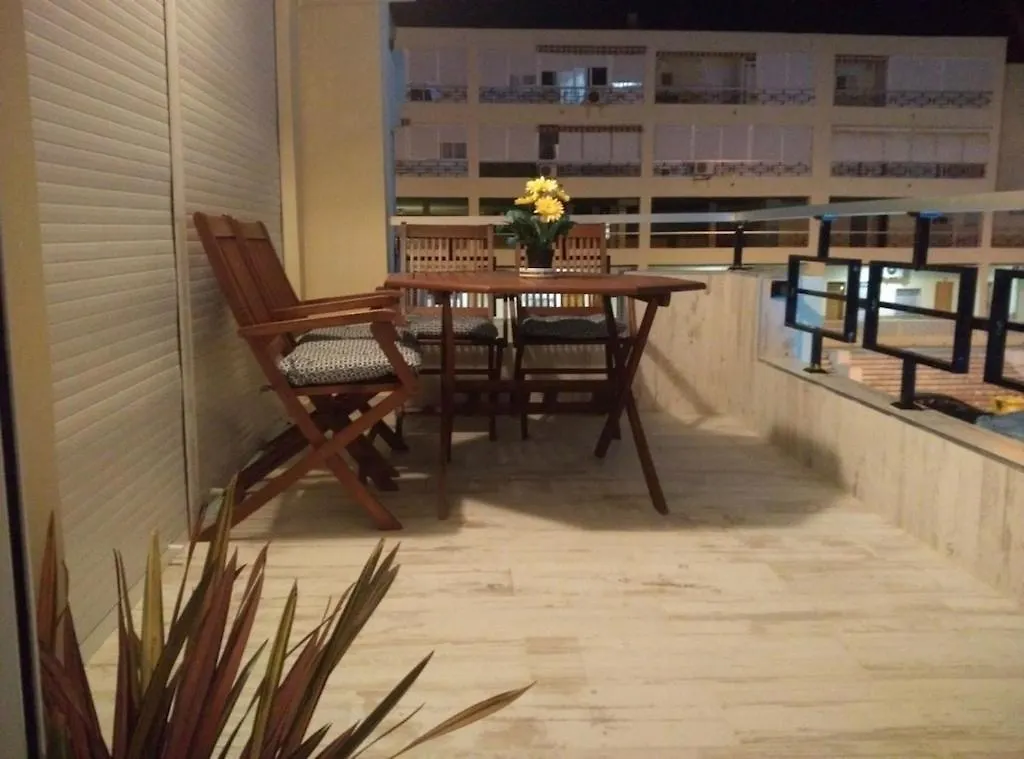 Apartamento Cristal, Centrico, Luminoso, Amplio, 3 Dormitorios トレモリノス